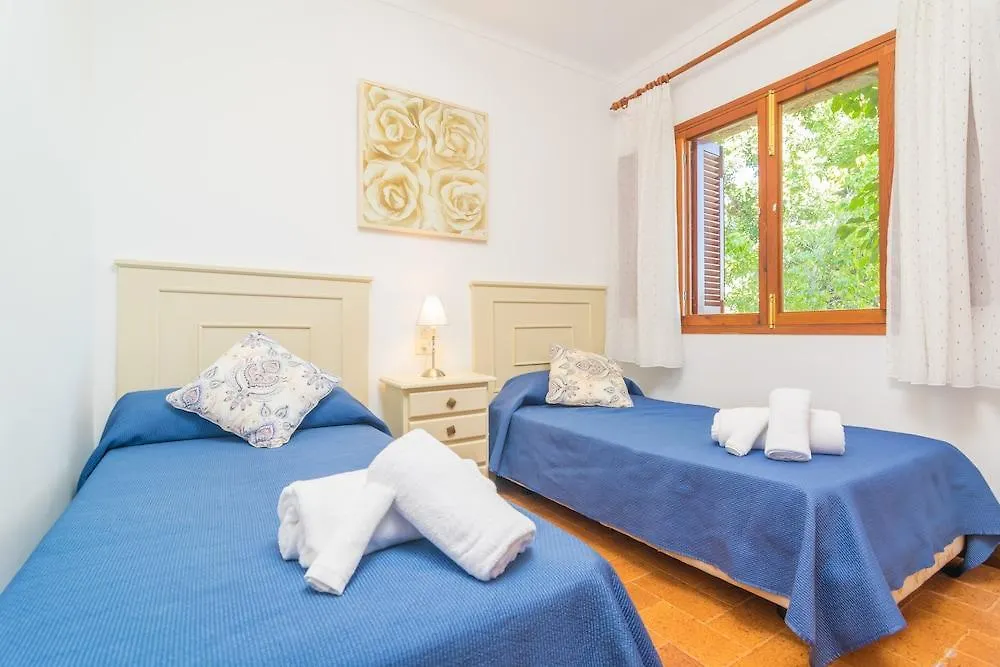 Villa Finca Can Calistro Ferienhaus